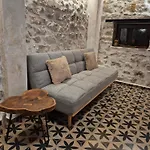 Domek alpejski Olive Stone House Aliartos