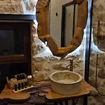 Domek alpejski Olive Stone House