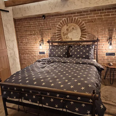 Olive Stone House Alpstuga