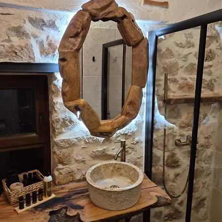 Olive Stone House Aliartos